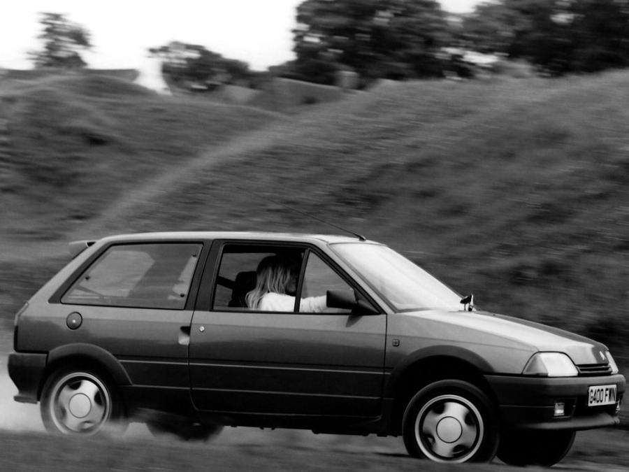  Citroen AX GT 3-Door 1986 года  (UK) (фото 3 из 10)